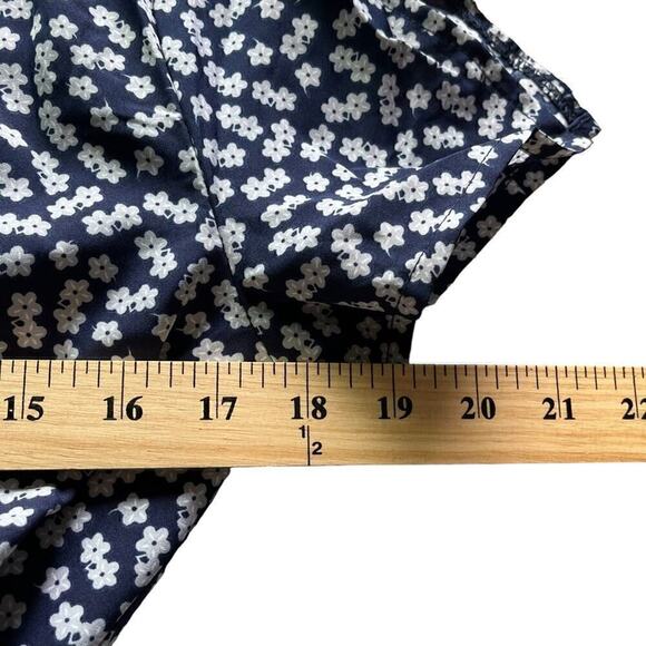 SHEIN Ditsy Floral Print Wrap Dress Blue New Size Large knee length boho - Picture 4 of 10